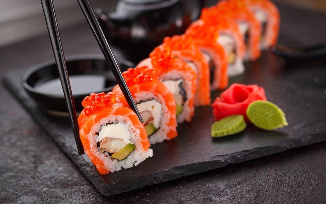 Japanische Sushi-Rolle