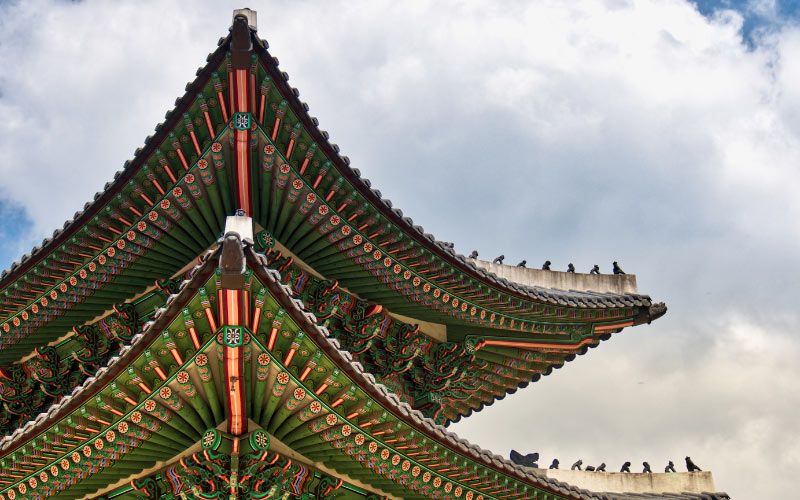 Ausschnitt eines traditionellen koreanischen Gebäudes.